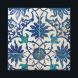 Izmir Tiles Magneet<br><div class="desc">De beroemde blauwe Izmir-tegels in de Rustem Pasha-moskee in Istanbul,  Turkije.</div>