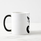 J Alphabet black butterfly Magische Mok (Links)