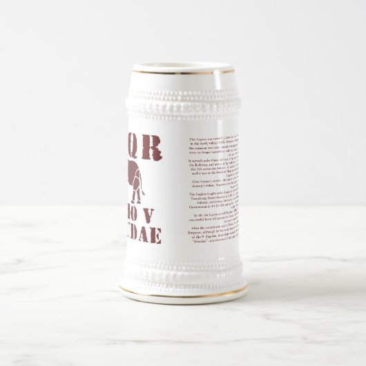 J. Caesar 5th Alaudae Roman Legion Elephant Stein Bierpul (Center)