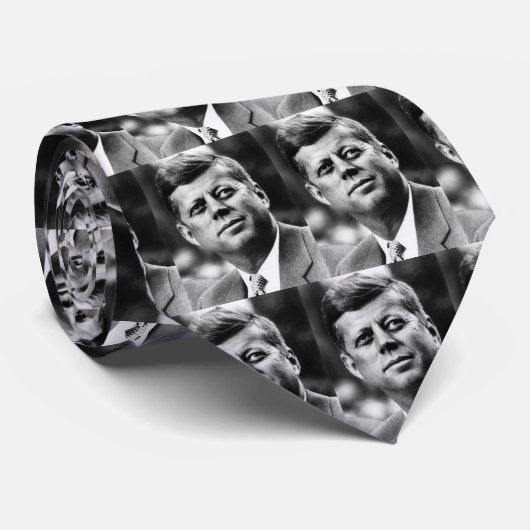 J.F.K. STROPDAS (Opgerold)