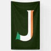 J Monogram overlay op Ierse vlag (v) bnrcnt Spandoek (Verticaal)