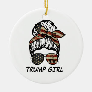 Ja, ik ben een Trump Girl die er overheen gaat - T Keramisch Ornament