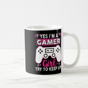 Ja ik ben gamer meisje probeer grappig spel te hou koffiemok