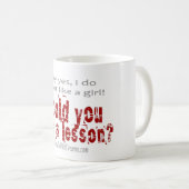 Ja, ik schiet wel als een meisje neer. Mok (Voorkant rechts)