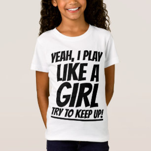 JA, IK SPEL ALS EEN MEISJE PROBEER T-SHIRTS OP TE