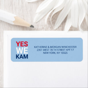 Ja We Kam rood wit blauwe typografie adres Etiket