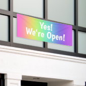 Ja! We zijn open. Rainbow Banner (Buitenkant Gebouw)