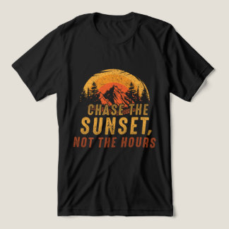 Jaag de zonsondergang na, niet de uren Tri-Blend shirt