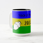Jaar van de Rat 2020 muis met tekst Tweekleurige Koffiemok (Voorkant links)