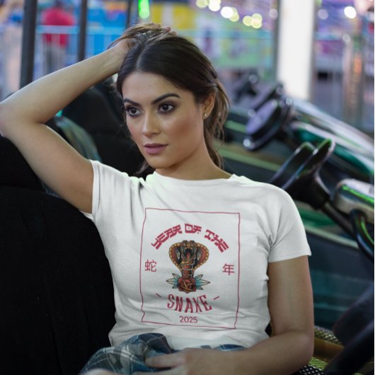 Jaar van de Slang 2025 蛇年 Kleurrijke Cobra Head T-shirt