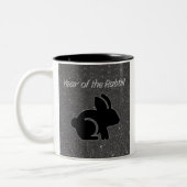 Jaar van het Rabbit Black Glitter Design Tweekleurige Koffiemok (Links)