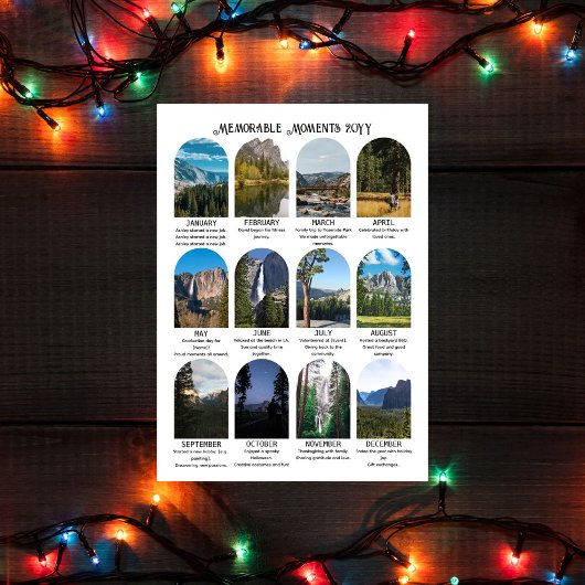 Jaaroverzicht kerstkaart met 12 foto's