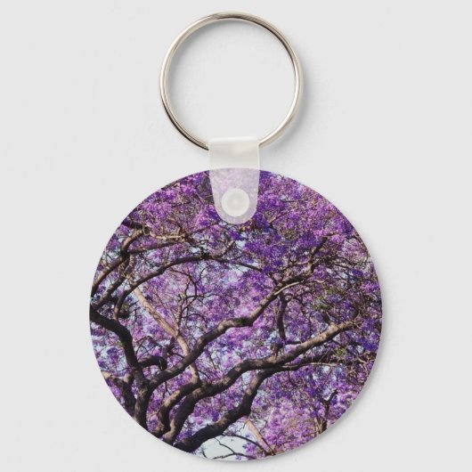 Jacaranda-boom in bloemen in het voorjaar sleutelhanger (Voorkant)