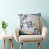 Jacaranda & white lily Bouquet Kussen (Stoel)