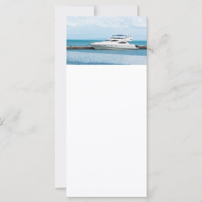 jacht op het aanmeren (Voorkant)