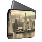 jachten in Rothesay Bay, Schotland. Laptop Sleeve (Voorkant Rechts)