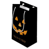 Jack o' lantaarns gezicht op zwarte achtergrond klein cadeauzakje (Achterkant Gekanteld)