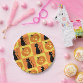 Jack-o’-lantern and cat paper plates. papieren bordje (Feest)