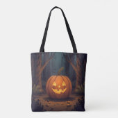 Jack O' Lantern gloeit in het bos Tote Bag (Achterkant)