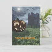 Jack-O-Lantern/Haunted House Halloween Uitnodiging (Staand voorkant)