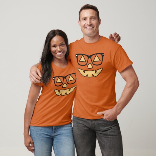 Jack-O-Lantern met glazen T-shirt (Unisex)