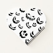 Jack O Lantern Pumpkin Face Zwart en Wit Notitieboek (Achterkant)