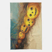 Jack O' Lantern Pumpkin Hay Field Theedoek (Verticaal)