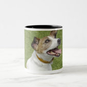 Jack russell doodssprong, verhoogd uitzicht tweekleurige koffiemok (Center)
