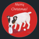 Jack Russell Terrier Christmas Ronde Sticker<br><div class="desc">Geweldige leuke cadeaus voor hondenliefhebbers die JRT bezitten!! Een schattige Jack Russell Terrier speelt met Santa Hat! Unieke en grappige hondenkunst geschilderd door Naomi Ochiai uit Japan. U kunt tekst en meer aanpassen!</div>