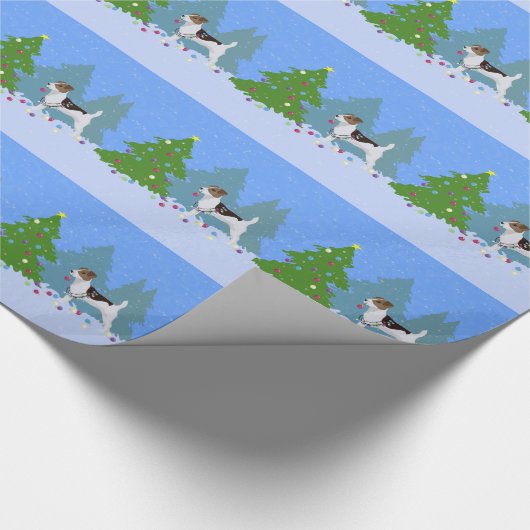Jack Russell Terrier die kerstboom decorteert Cadeaupapier (Hoek)