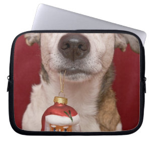 Jack Russell Terrier Holding kerstversiering Laptop Sleeve