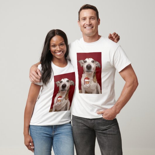 Jack Russell Terrier Holding kerstversiering T-shirt (Unisex)