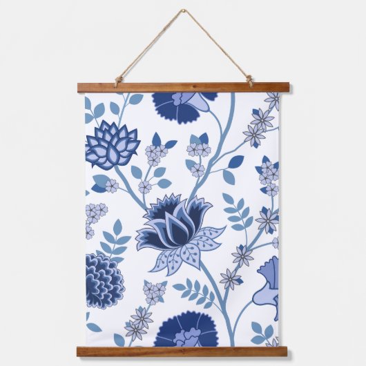 Jacobean Bloemen LG Patroon Blauw op Wit Hangend Wandkleed (Voorkant)