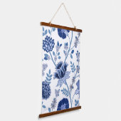 Jacobean Bloemen LG Patroon Blauw op Wit Hangend Wandkleed (Gebogen)