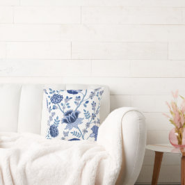 Jacobean Floral 2Way Pattern Blues on White Kussen