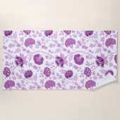Jacobean Floral Big Pattern Pinks op wit Strandlaken (Voorkant)