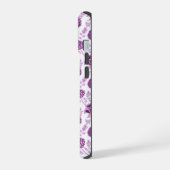 Jacobean Floral Herhaal Patroon Pinks op Wit iPhone 15 Case (Linkerkant)