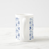 Jacobean Floral Pattern Blues op wit Porselein Kop (Achterkant)