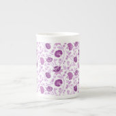 Jacobean Floral Pattern Pinks op wit Porselein Kop (Voorkant)