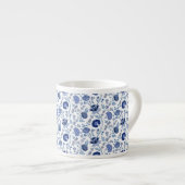 Jacobean Floral Rpt Pattern Blues on White Espresso Kop (Voorkant rechts)