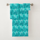Jacobean Flower Damask, Turquoise en Blauwgroen Bl Bad Handdoek (Insitu)