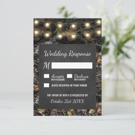 Jagen Camo Krijtbord Rustieke bruiloft RSVP Kaarte (Staand voorkant)
