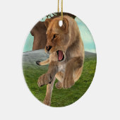 Jagen op leeuwin keramisch ornament (Rechts)