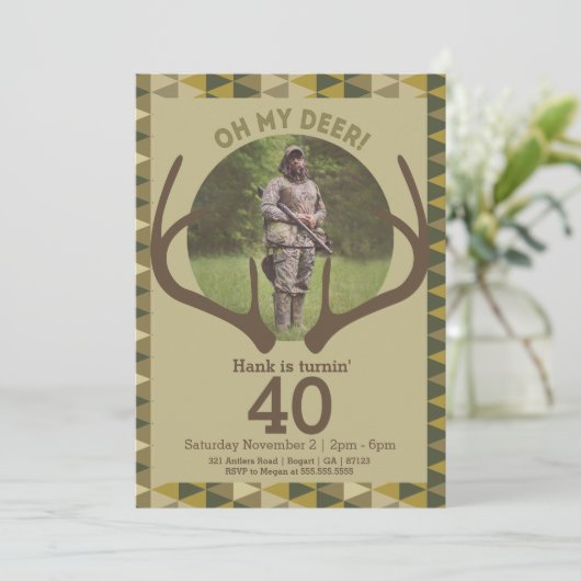 Jagen op Mannen Camo Deer Antlers Verjaardag Kaart (Staand voorkant)