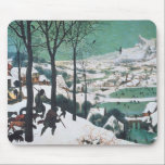 Jagers in de sneeuw door Bruegel Muismat<br><div class="desc">Hunters in de sneeuw door Pieter Bruegel 1565. Kunsthistorisches Museum,  Wenen. Bruegel wordt beschouwd als de eerste Westerne schilder voor het schilderen van landschappen in hun eigen belang,  en niet als een achtergrond.</div>