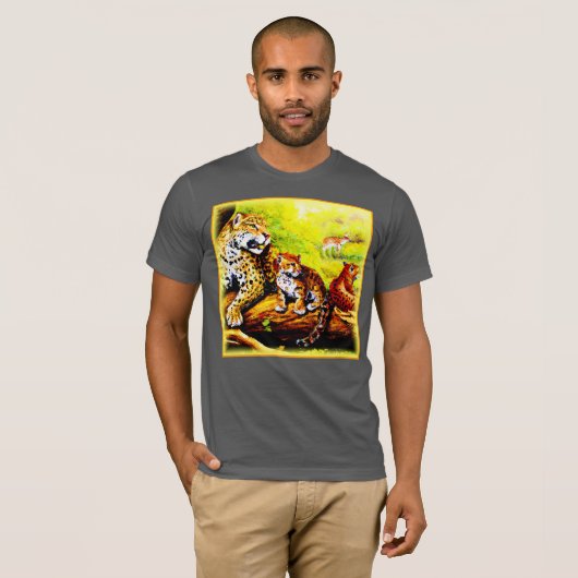 Jaguar Mam en Cubs die zich in Oerwoud verschuilen T-shirt (Voorkant volledig)