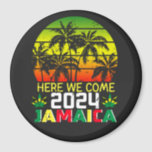 Jamaica 2024 Hier komen we cirkel Magneet<br><div class="desc">Jamaica 2024 Hier komen we passende familie droom vakantie geschenk cirkel magneet Classic Collectie.</div>