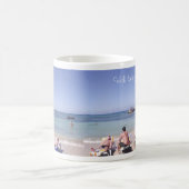 Jamaica Mok (Center)