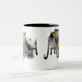 Jamaica Mok (Center)