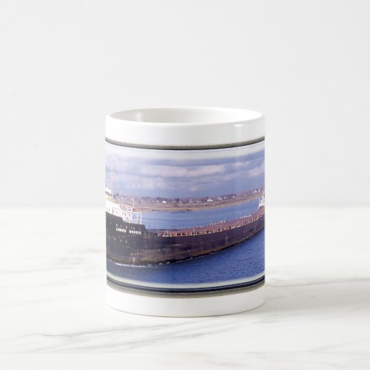 James Norris mok (Center)